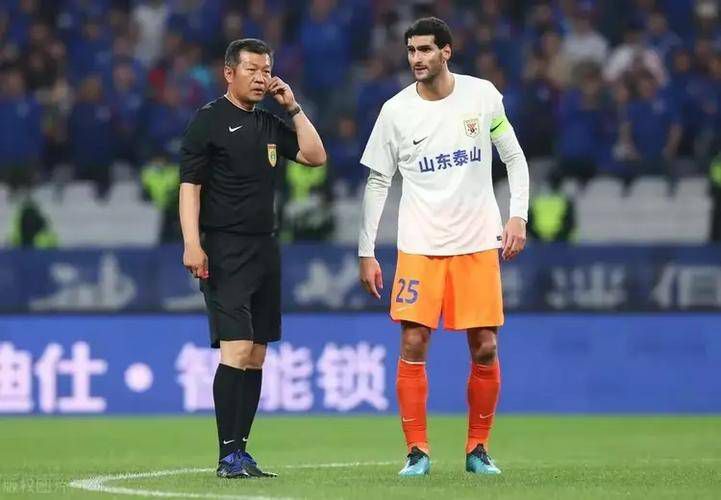 练歌房兼职大学生